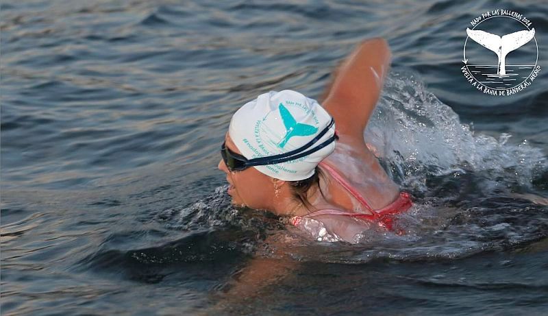 Stephanie Montero Completes 127-kilometer Swim Across Banderas Bay