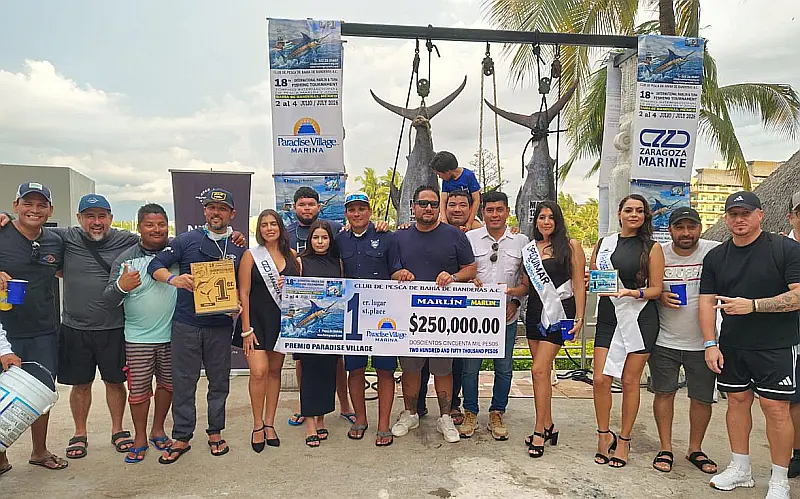 Rancho Relaxo Claims Marlin Title at Bahía de Banderas Tournament