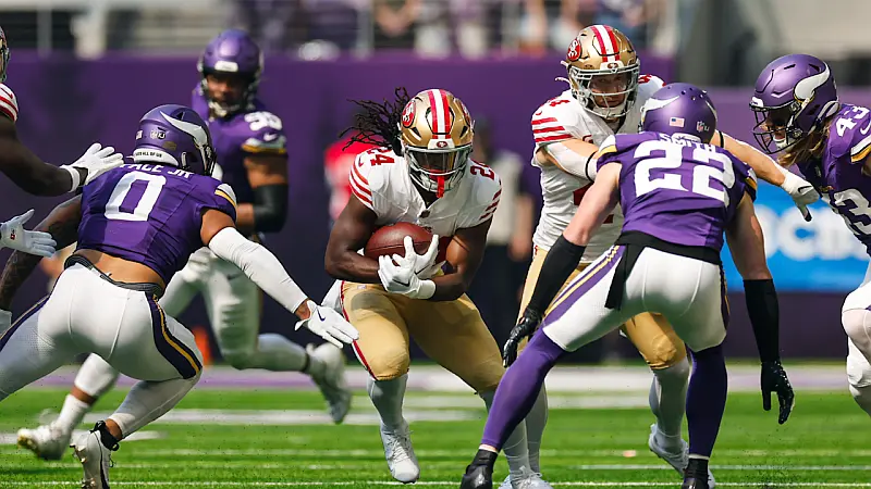 NFL Brings Vikings, 49ers to Mexico City in November