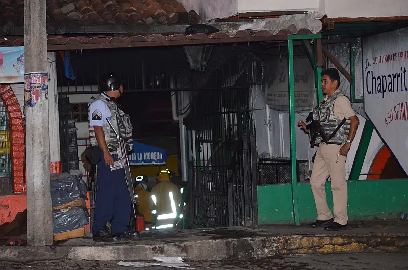 Support Approved for 5 de Diciembre Market Vendors