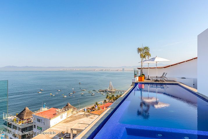 June’s Hot Property in Puerto Vallarta: Amapas 353-403