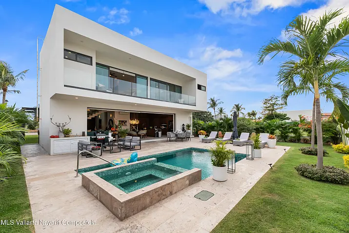 Hot Property at Tropicasa Realty: Casa Abedul 60