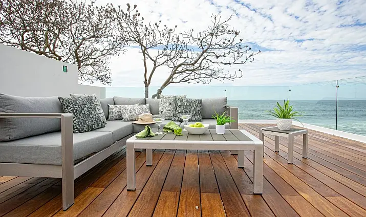 Love Lives Here: Turning Beach Houses into Forever Homes