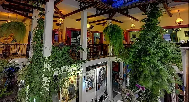 Season’s Last Meet the Artist Nights at Galleria Dante