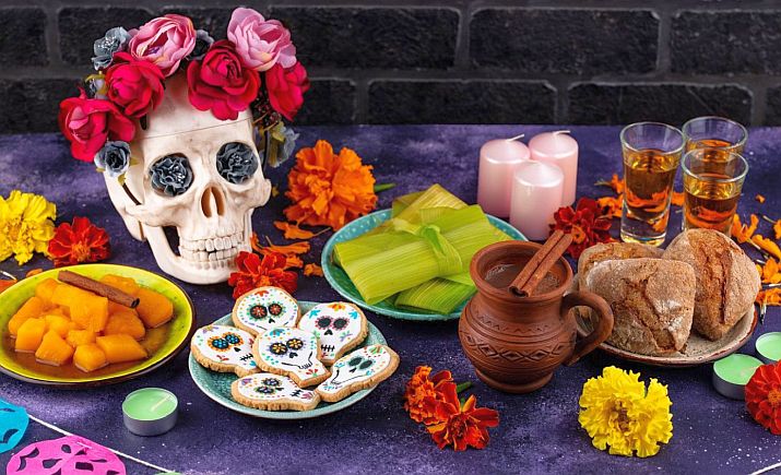 Flavors from Beyond – Traditional Día de Muertos Dishes