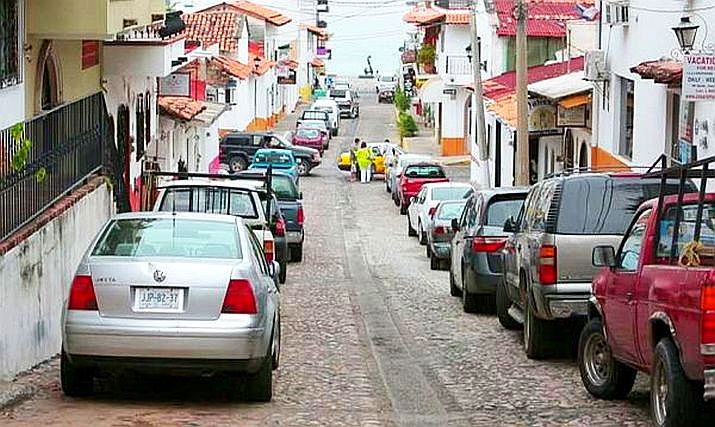 Puerto Vallarta Residents Weigh In on Parking Meter Proposal Puerto Vallarta Residents Weigh In on Parking Meter Proposal