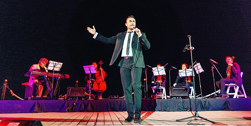 Enrique de Allende Continues to Thrill Vallarta Audiences