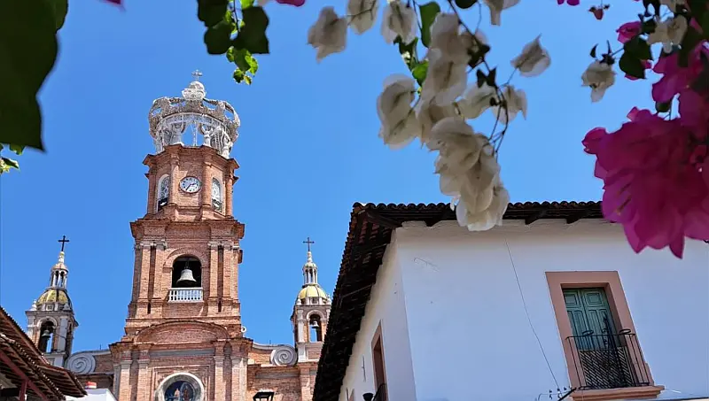 Free Walking Tours Invite Visitors to Discover Vallarta’s History