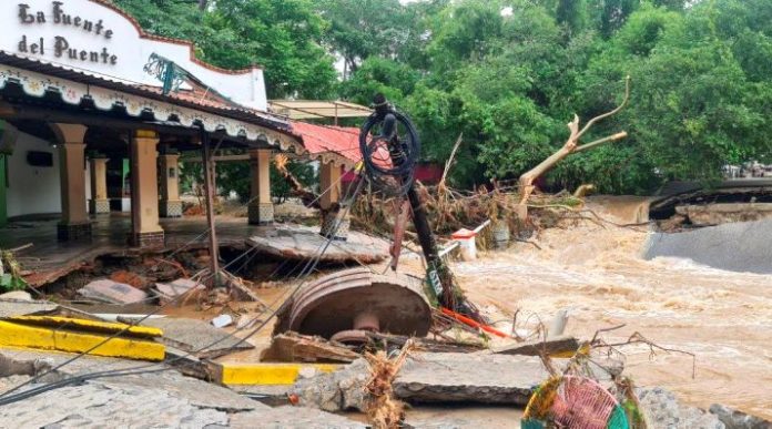 The Aftermath Of Hurricane Nora In Puerto Vallarta Banderas News   FuenteDeLaPuente 696x387 