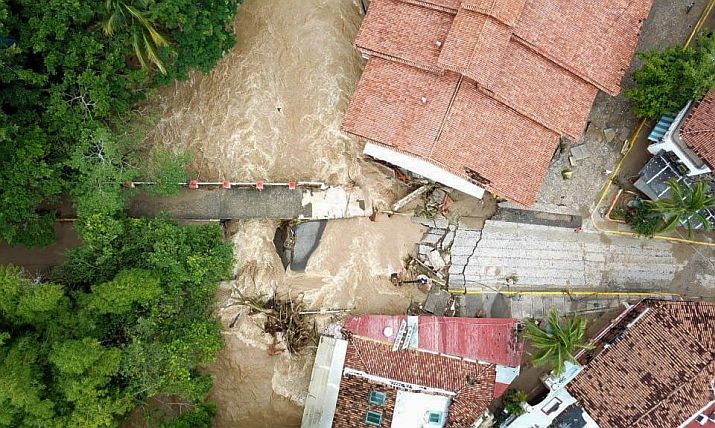 Insurgentes Street Bridge Won’t Reopen Until December