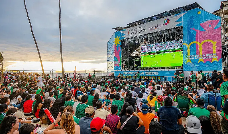 Puerto Vallarta Fan Zone Hosts El Tri Watch Party on Wednesday
