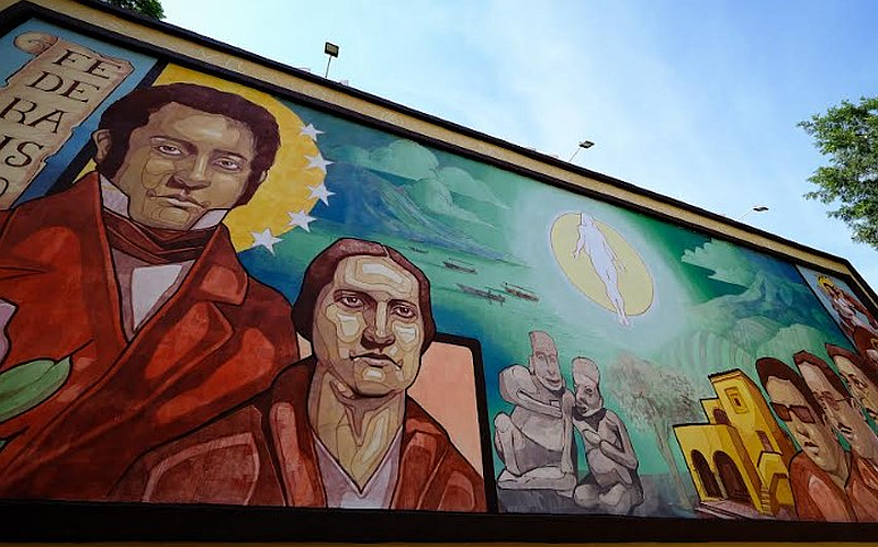 Urban Murals Depict 200 Years of Culture and Tradition in Jalisco