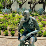JohnHustonStatue