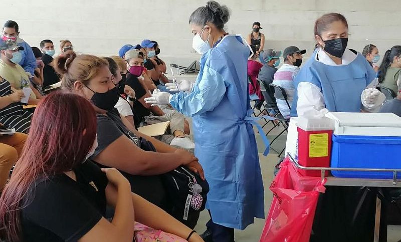 Mass Vaccination Continues in Puerto Vallarta on Monday