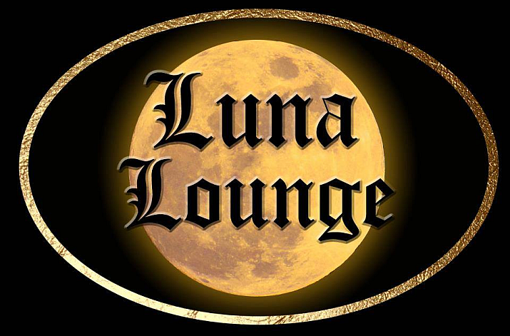 Luna Lounge Lights Up the Night with Great Food and Entertainment