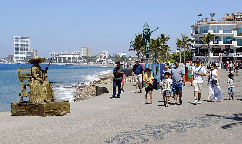 Public Vote to Decide Future of the Puerto Vallarta Malecón