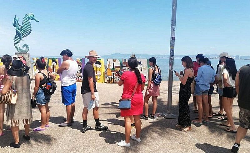 Puerto Vallarta Expands Free Public Internet Access Puerto Vallarta Expands Free Public Internet Access