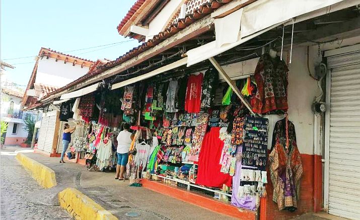 45 Tenants to Return to the Río Cuale Municipal Market