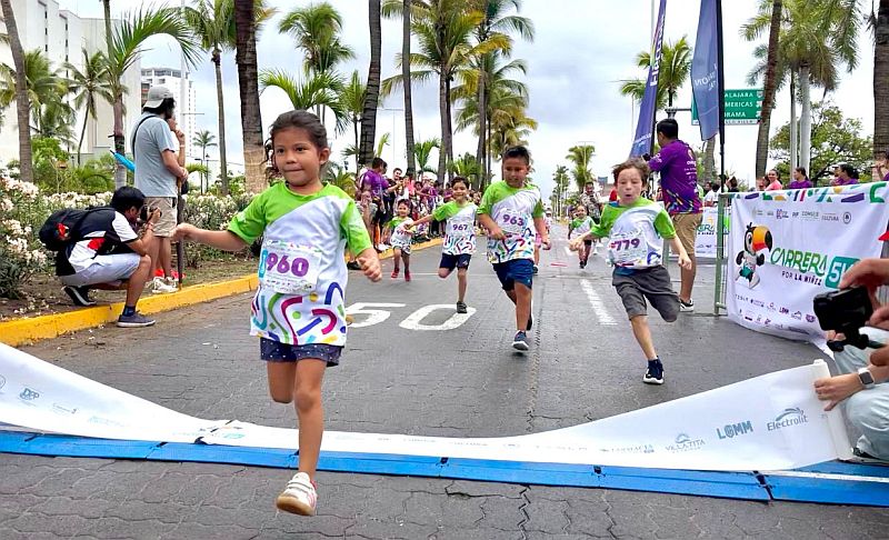 Puerto Vallarta Unites for Children in DIF’s First Community Race