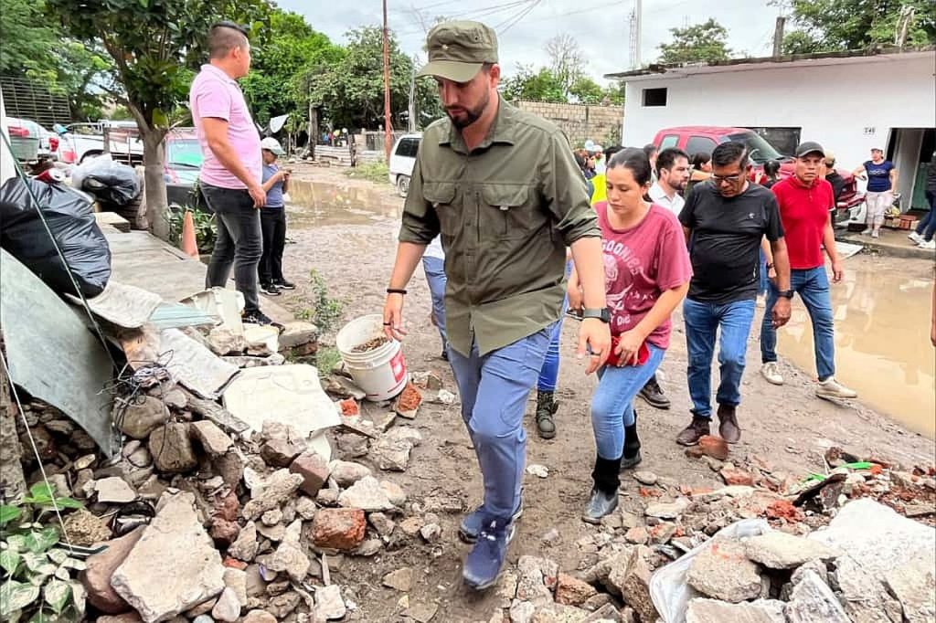 Community Spirit Shines Bright in Puerto Vallarta Recovery Effort Community Spirit Shines Bright in Puerto Vallarta Recovery Effort