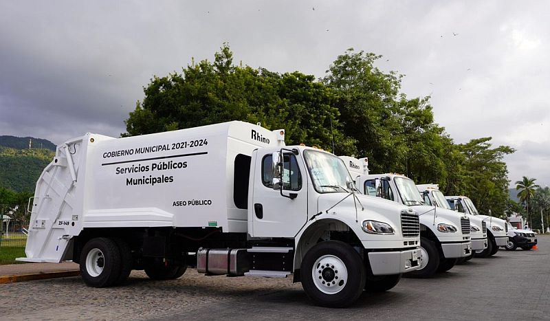 Vallarta Upgrades Waste Management with Four New Compactor Trucks