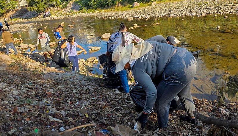 Volunteers Unite for Successful Cleanup of Pitillal River