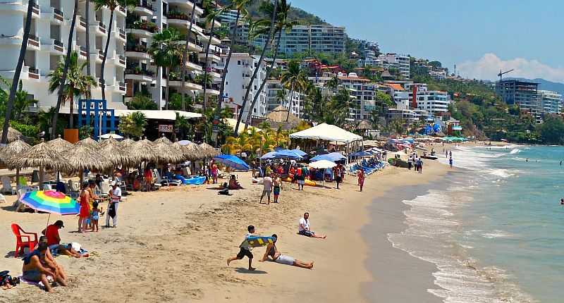 Study Highlights the Cleanliness of Puerto Vallarta Beaches