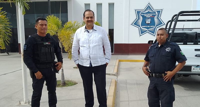 Puerto Vallarta has a New (Civilian) Police Commissioner