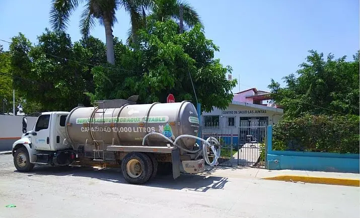 SEAPAL Delivers Emergency Water and Cleanup