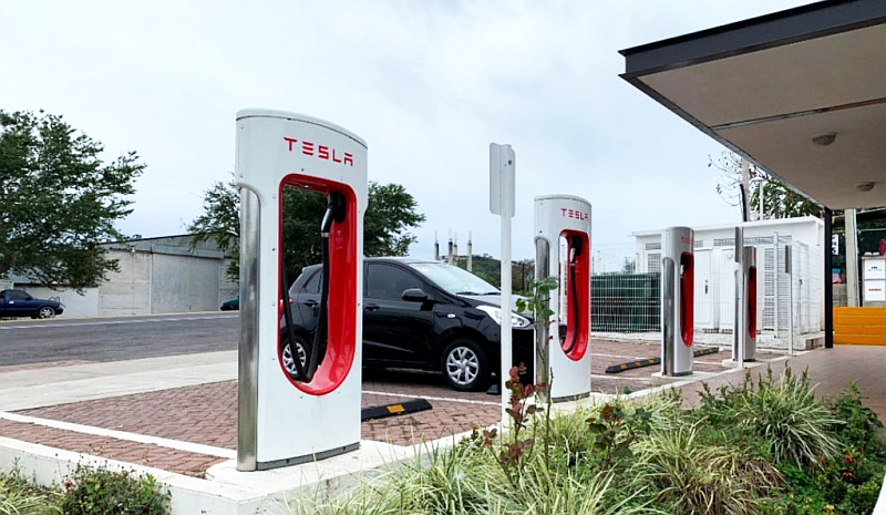 Tesla Installs Electric Vehicle Charging Points in Puerto Vallarta