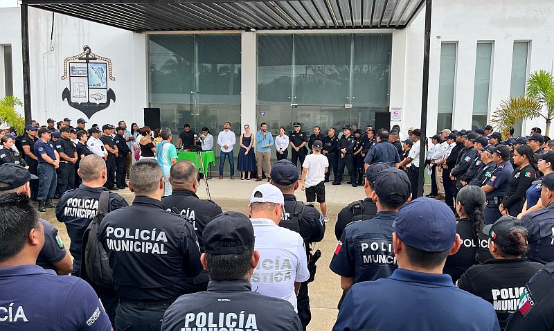 Vallarta Police Officers to Receive Increased Benefits Vallarta Police Officers to Receive Increased Benefits