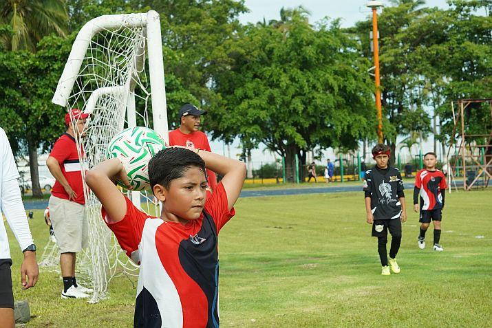 Puerto Vallarta Honors Soccer Legend with New Youth Tournament