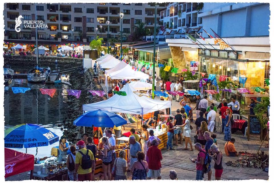 Christmas Week Marina Vallarta Art & Market Moves to December 23 Christmas Week Marina Vallarta Art & Market Moves to December 23