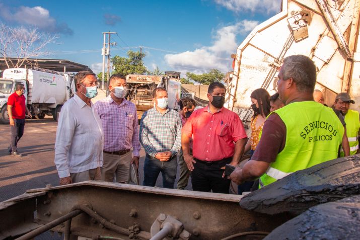 Puerto Vallarta Mayor Redoubles Efforts to Keep City Clean