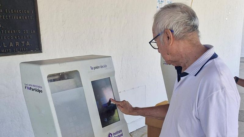 Over 5,000 Participate in Puerto Vallarta’s Malecón Consultation