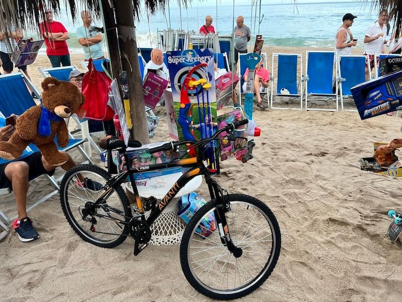 Toy Giveaway Brings Christmas Cheer to Puerto Vallarta Children